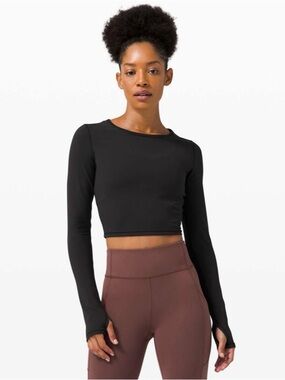 Lululemon Wunder Train Cropped Long Sleeve
Black